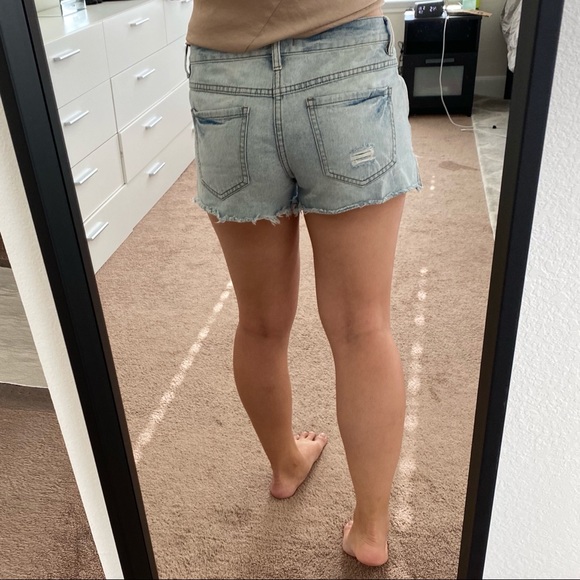 FREE PEOPLE RUNAWAY RUGGED RIPPED DENIM SHORTS 27 - Picture 6 of 8